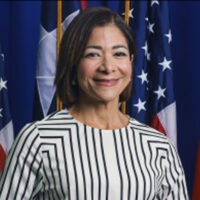 Lcda. Lourdes L. Gómez Torres photo